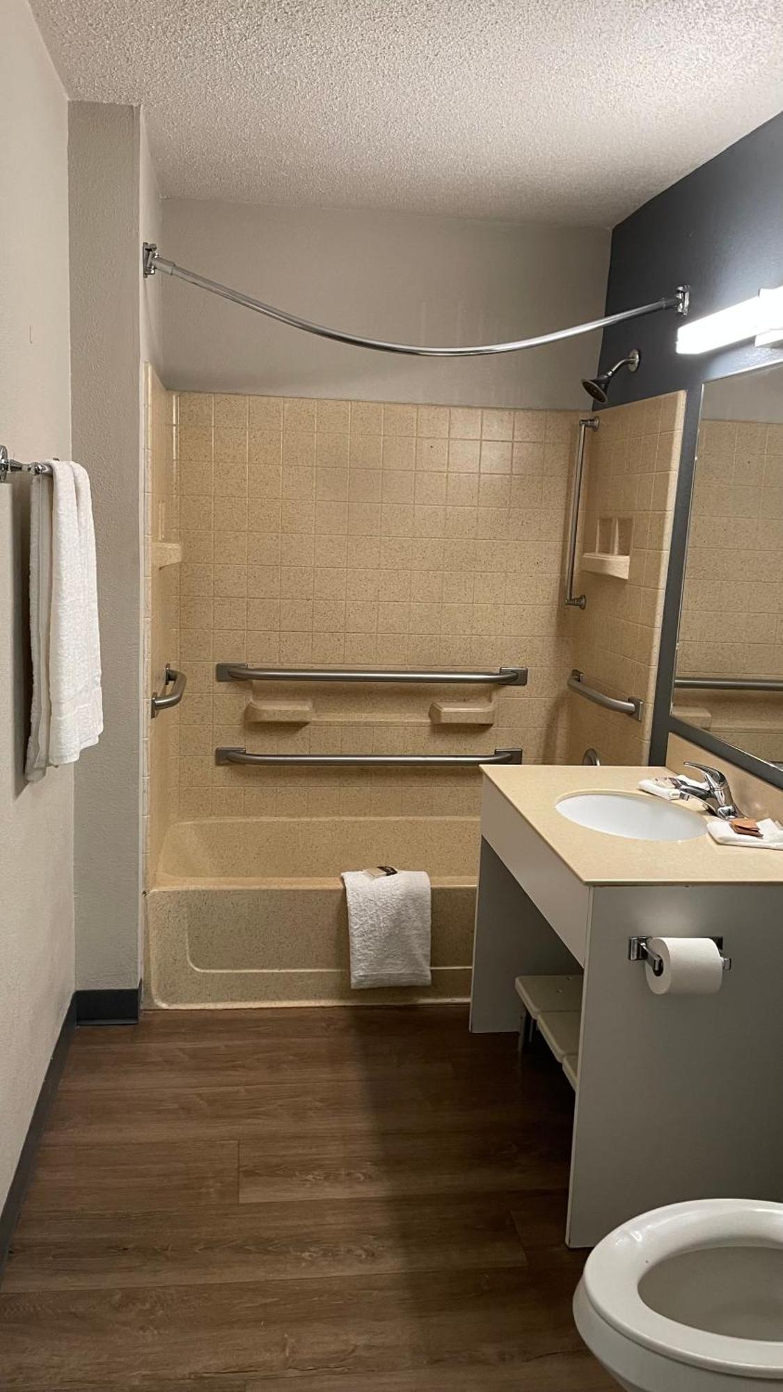 Sonesta Simply Suites Memphis Esterno foto